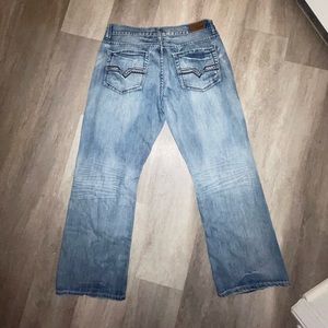 Baggy embroidered jeans